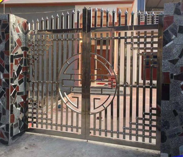 Cổng Inox Cũ