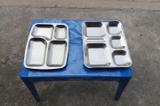 Khay inox cũ – Giá rẻ, thu mua tận nơi